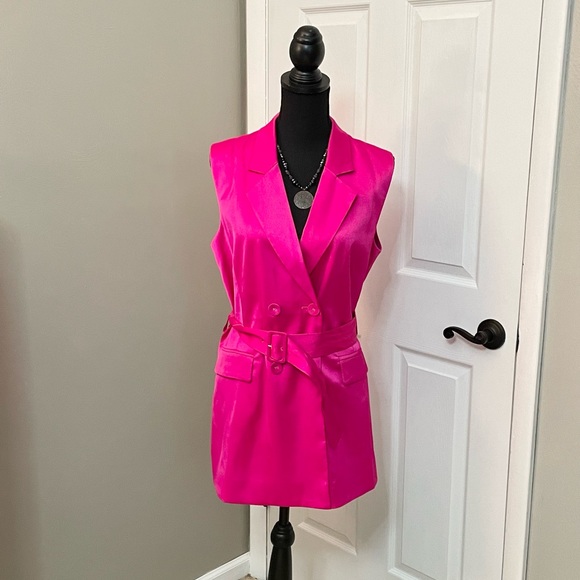 House of Harlow 1960 Vest🩷NWOT🩷 - Picture 2 of 7